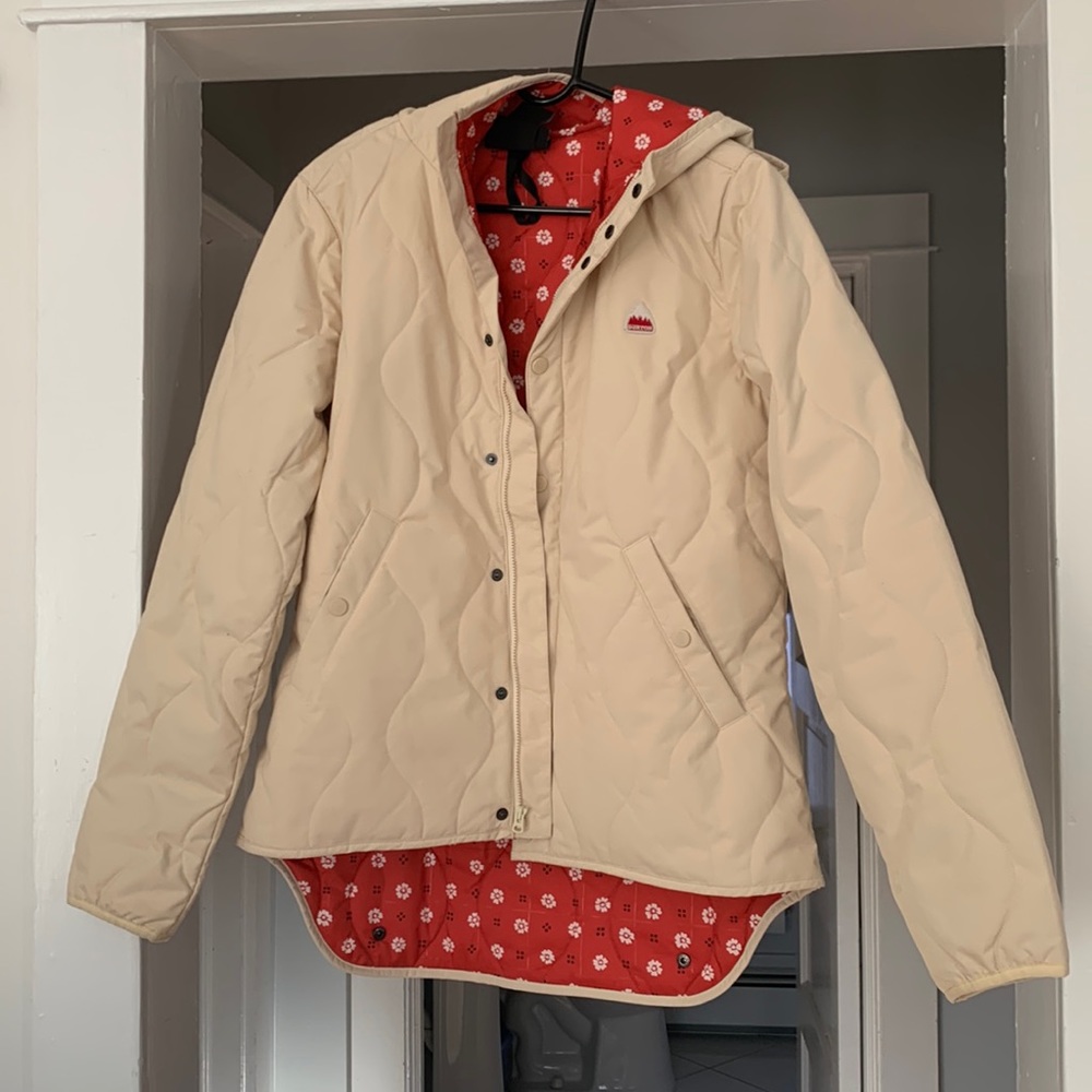 EUC Burton Women’s Kiley Hooded Jacket, worn once.